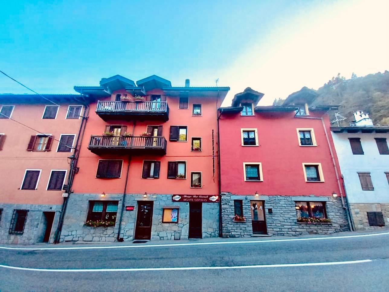 Locanda Monte Cervino Анте-Сент-Андре Экстерьер фото